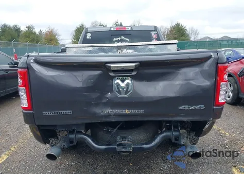 2019 Ram 1500 Big Horn/Lone Star 4X4 6'4 Box z USA, uszkodzony, nr VIN 1C6SRFBT2KN914093